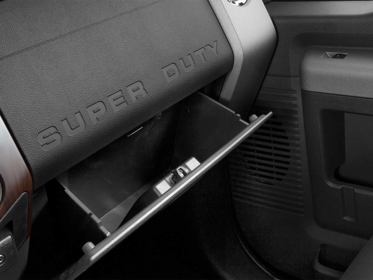 2016 Ford Super Duty F-250 Lariat
