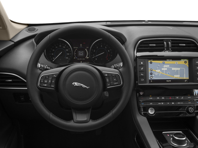 2017 Jaguar F-Pace 35t Premium