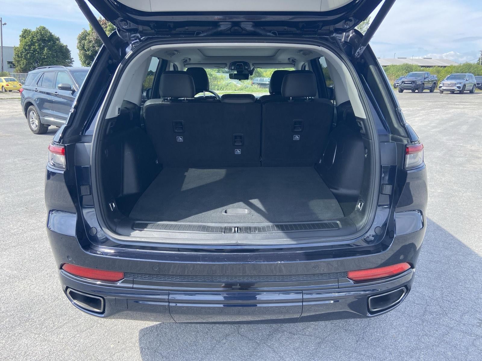2023 Jeep Grand Cherokee 4Xe 30th Anniversary
