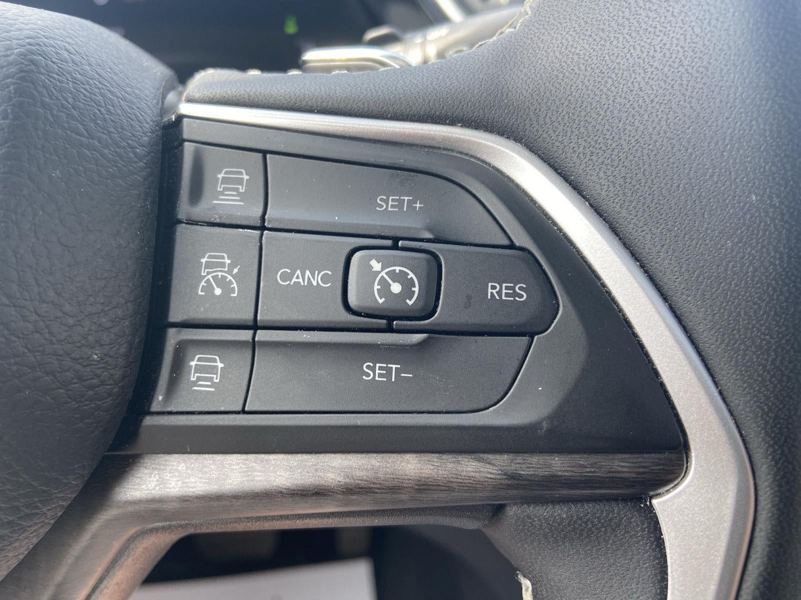 2023 Jeep Grand Cherokee 4Xe 30th Anniversary