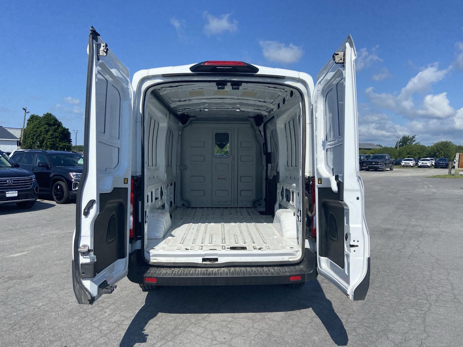 2025 Ford Transit 250