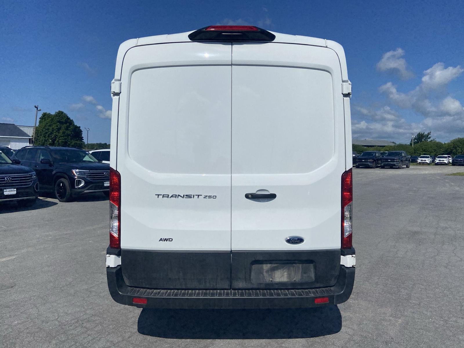 2025 Ford Transit 250