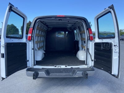 2025 Chevrolet Express Cargo Van RWD 2500 135"