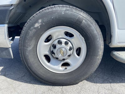2025 Chevrolet Express Cargo Van RWD 2500 135"