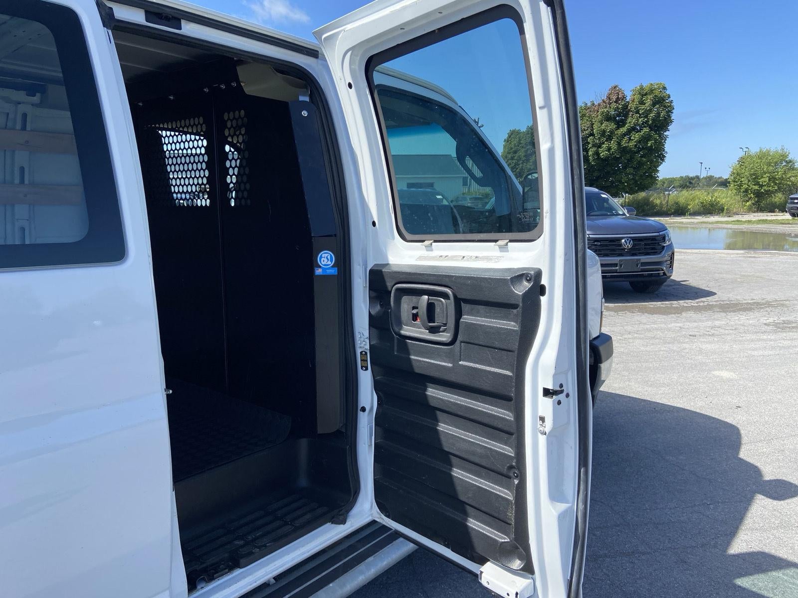 2025 Chevrolet Express Cargo Van RWD 2500 135"