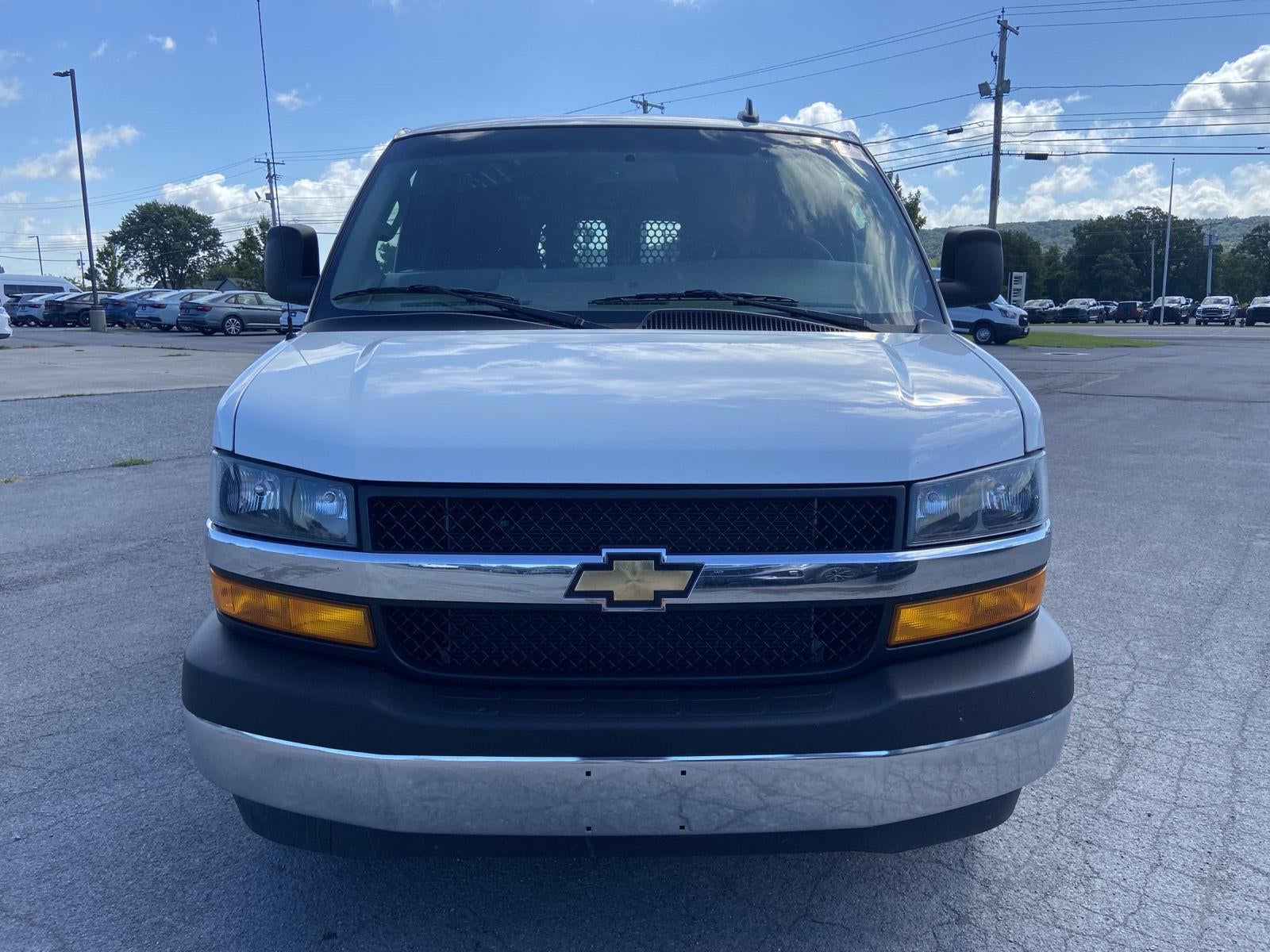 2025 Chevrolet Express Cargo Van RWD 2500 135"