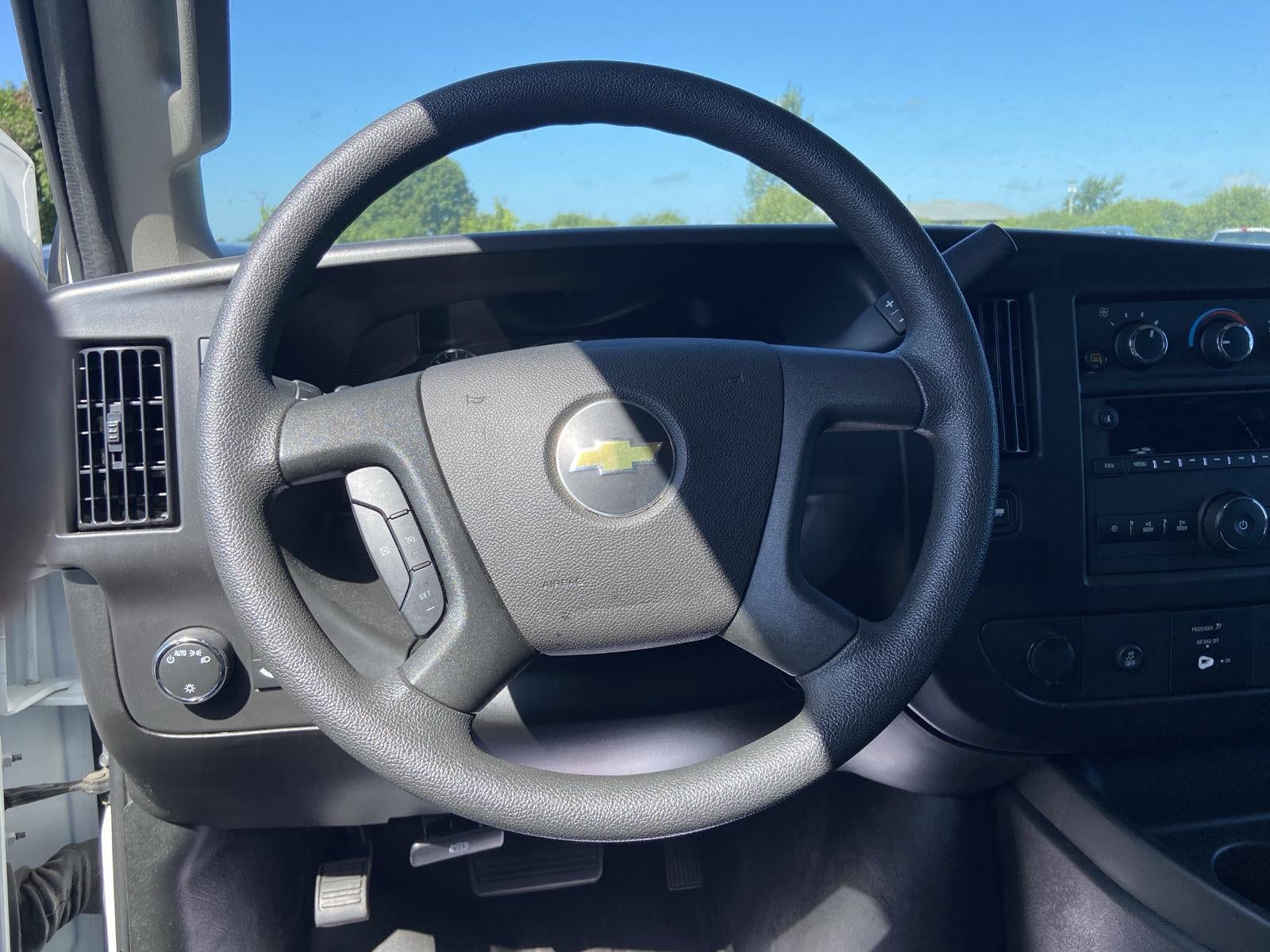 2025 Chevrolet Express Cargo Van RWD 2500 135"