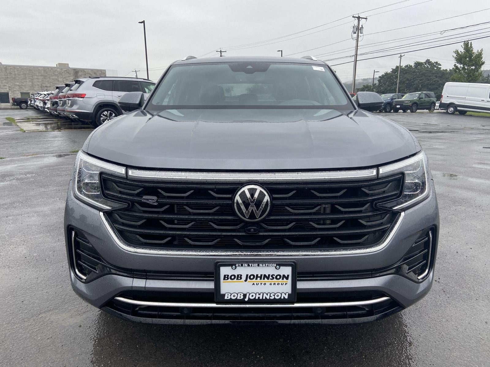 2024 Volkswagen Atlas Cross Sport 2.0T SEL Premium R-Line