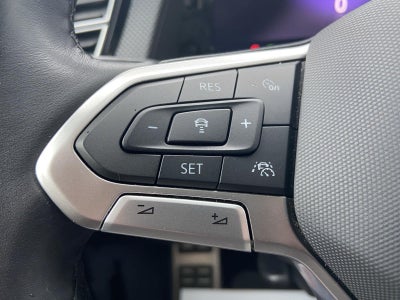 2024 Volkswagen Atlas Cross Sport 2.0T SEL Premium R-Line