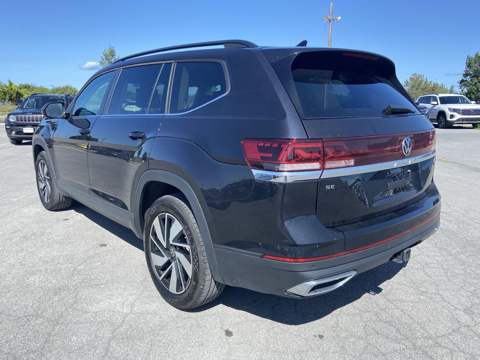 2026 Volkswagen Atlas 2.0T SE w/Technology
