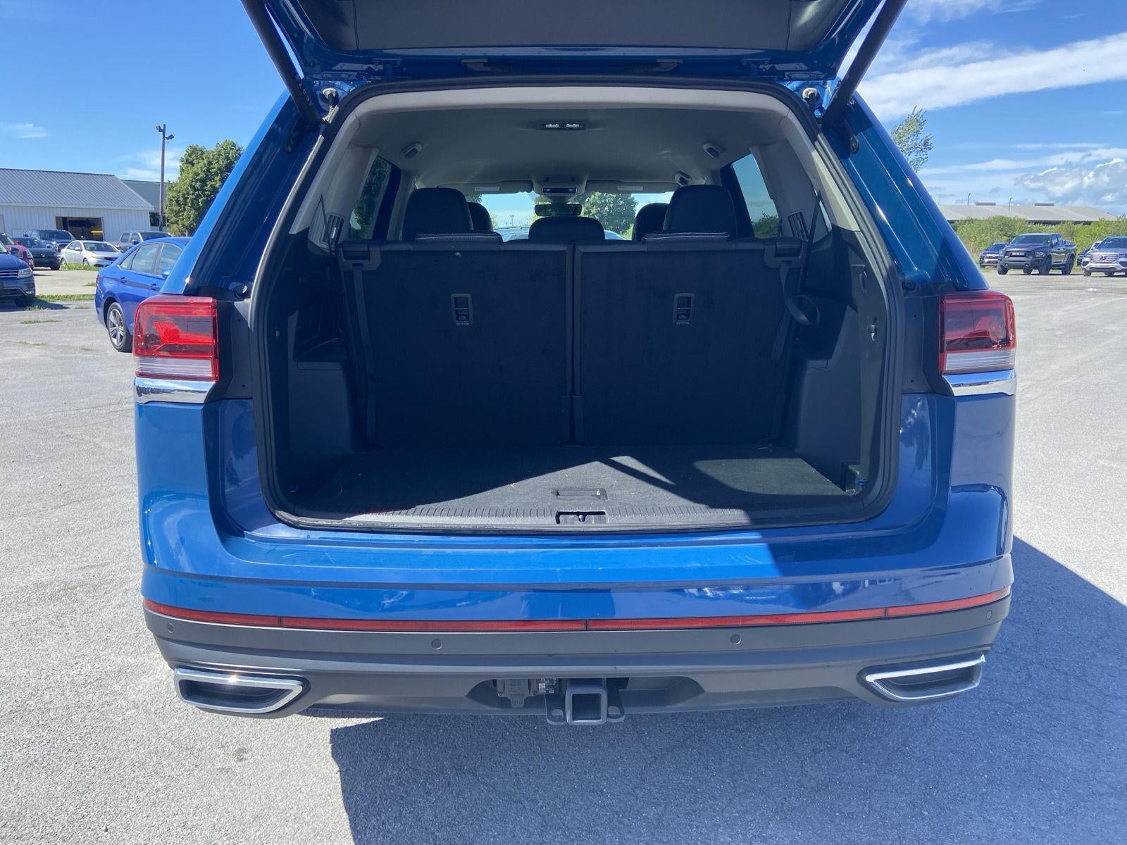 2026 Volkswagen Atlas 2.0T SE w/Technology