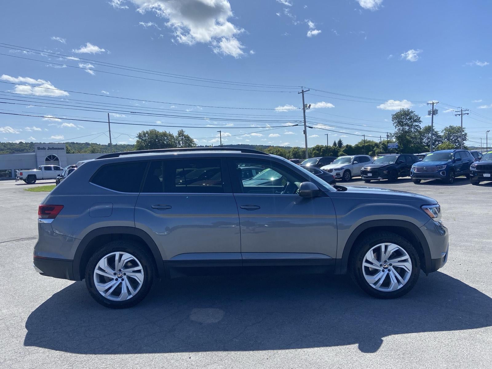 2021 Volkswagen Atlas 3.6L V6 SE w/Technology