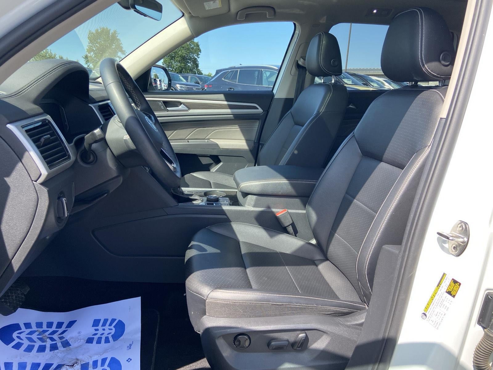 2022 Volkswagen Atlas 3.6L V6 SE w/Technology