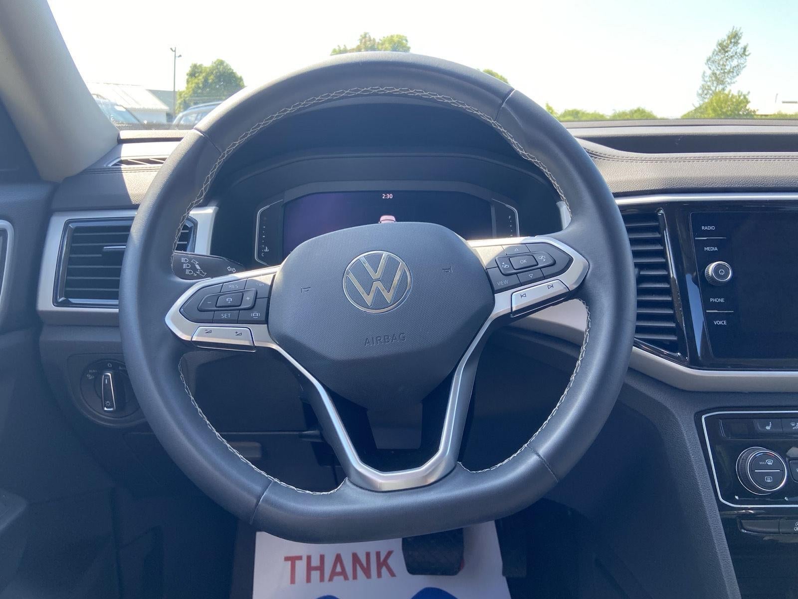 2022 Volkswagen Atlas 3.6L V6 SE w/Technology