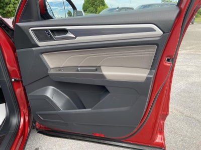 2022 Volkswagen Atlas Cross Sport 3.6L V6 SEL R-Line