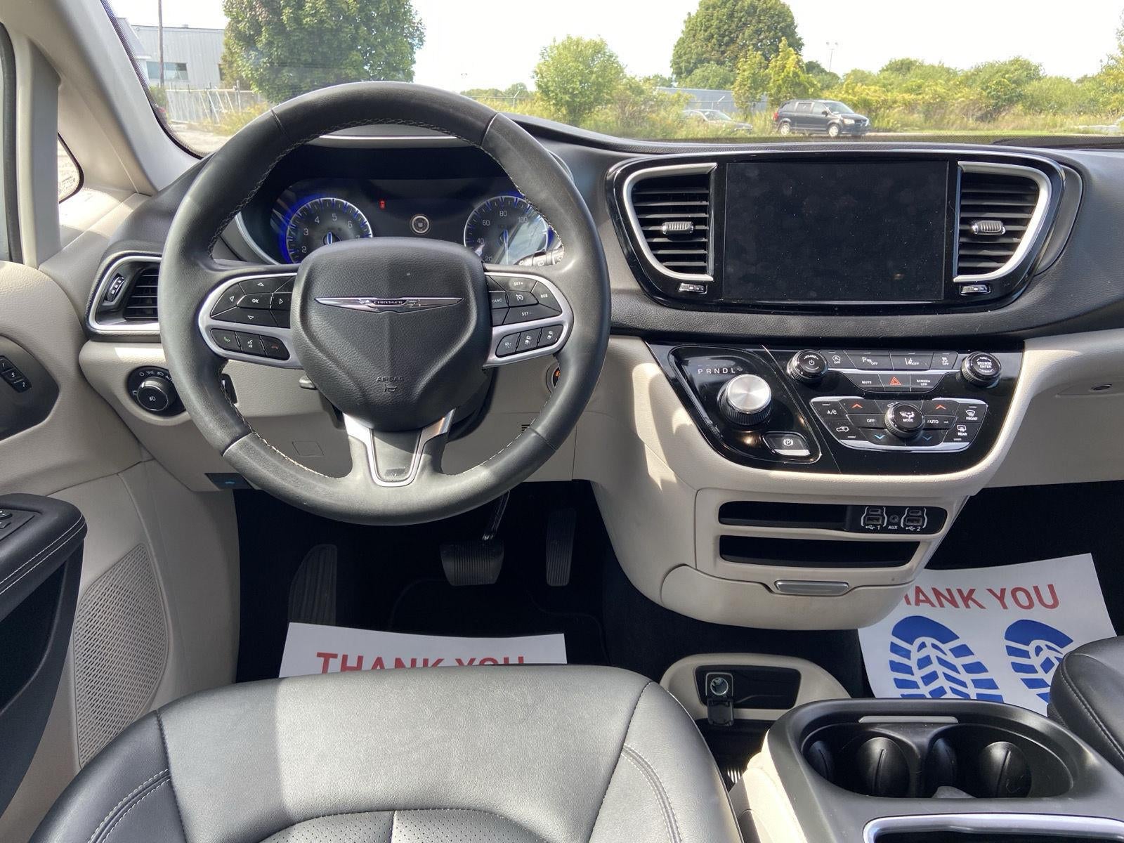 2024 Chrysler Pacifica Touring L