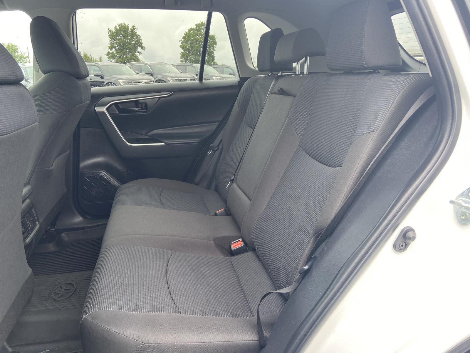 2023 Toyota Rav4 LE