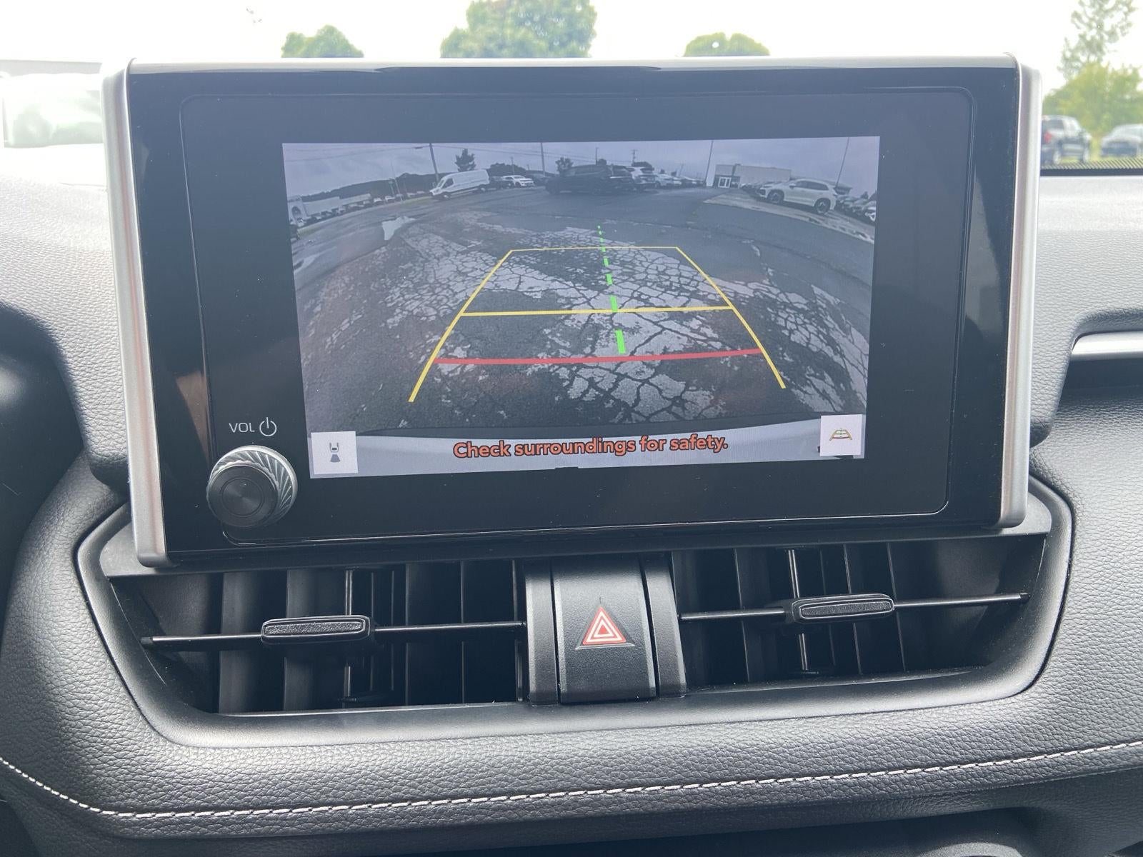 2023 Toyota Rav4 LE