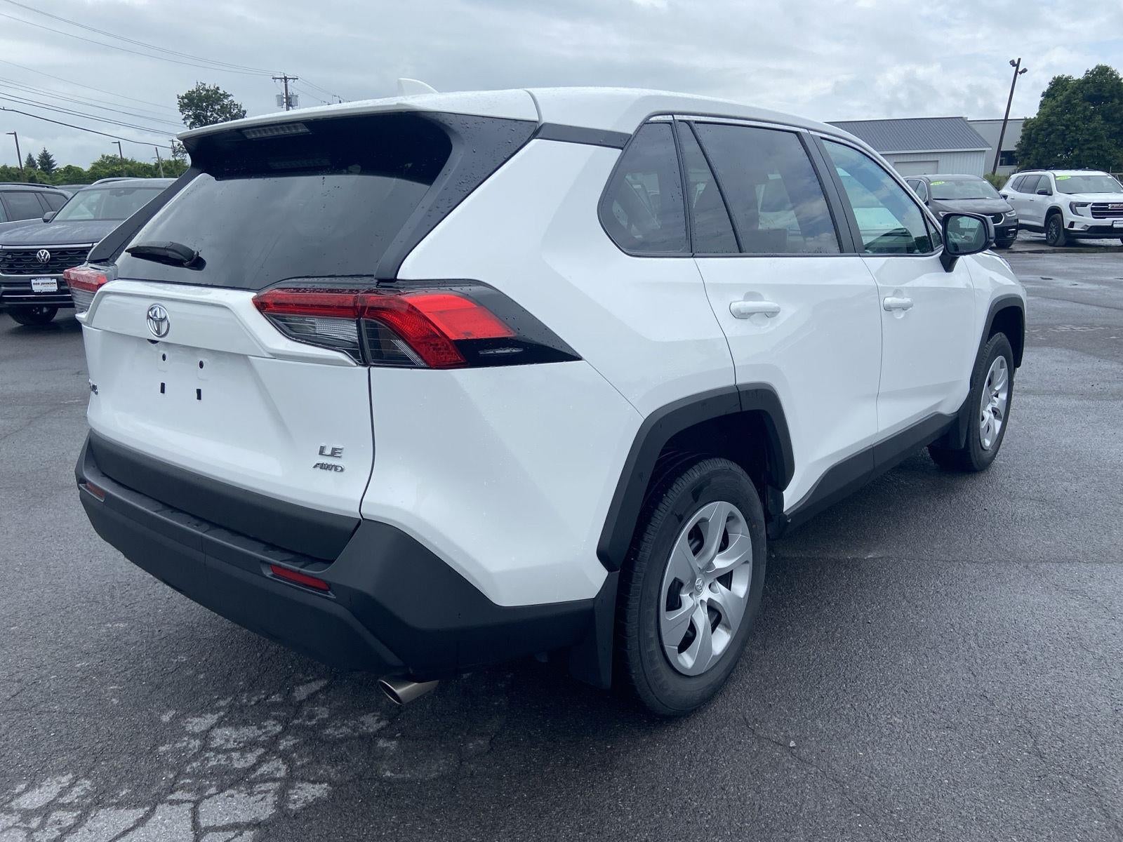 2023 Toyota Rav4 LE