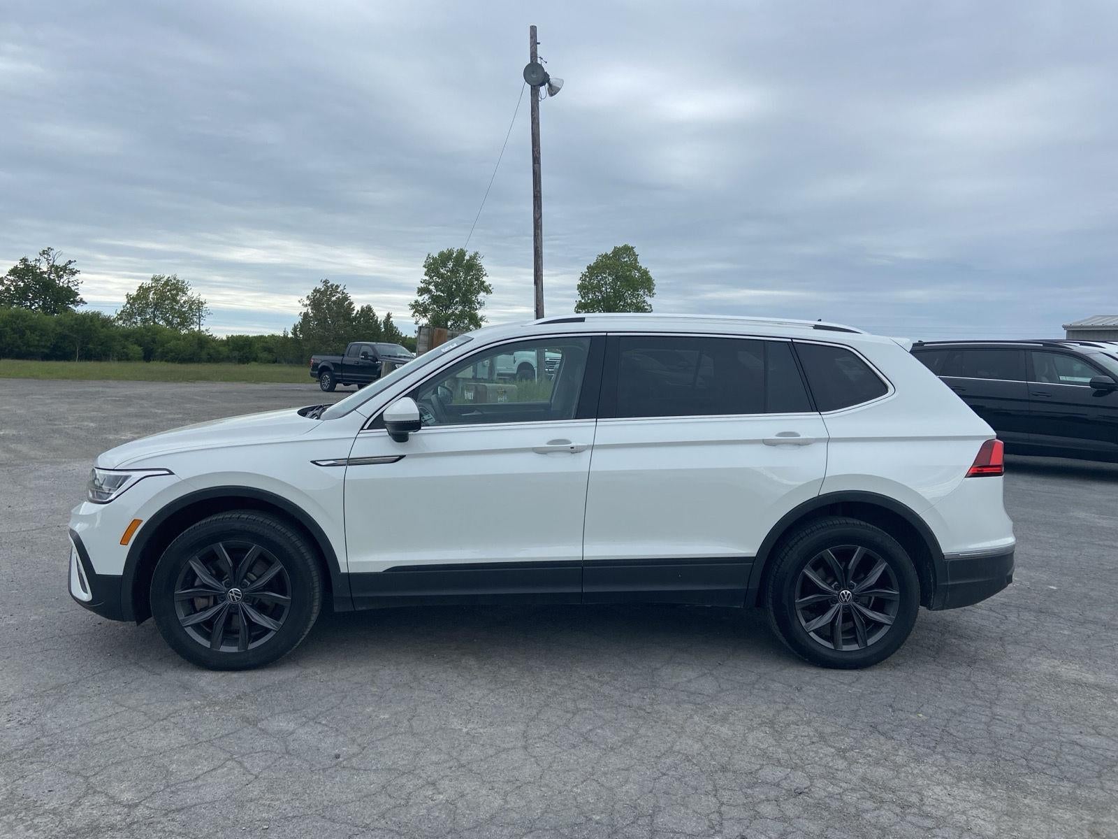 2023 Volkswagen Tiguan SE