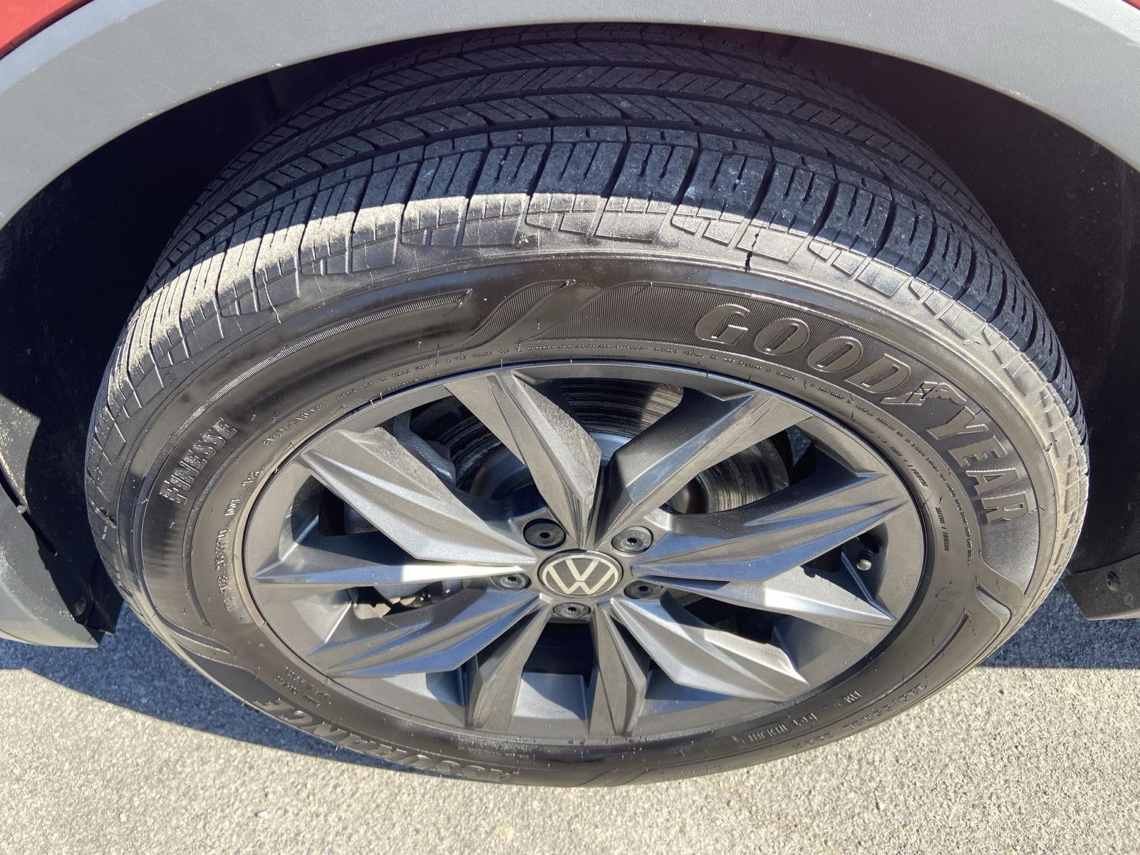 2024 Volkswagen Tiguan SE
