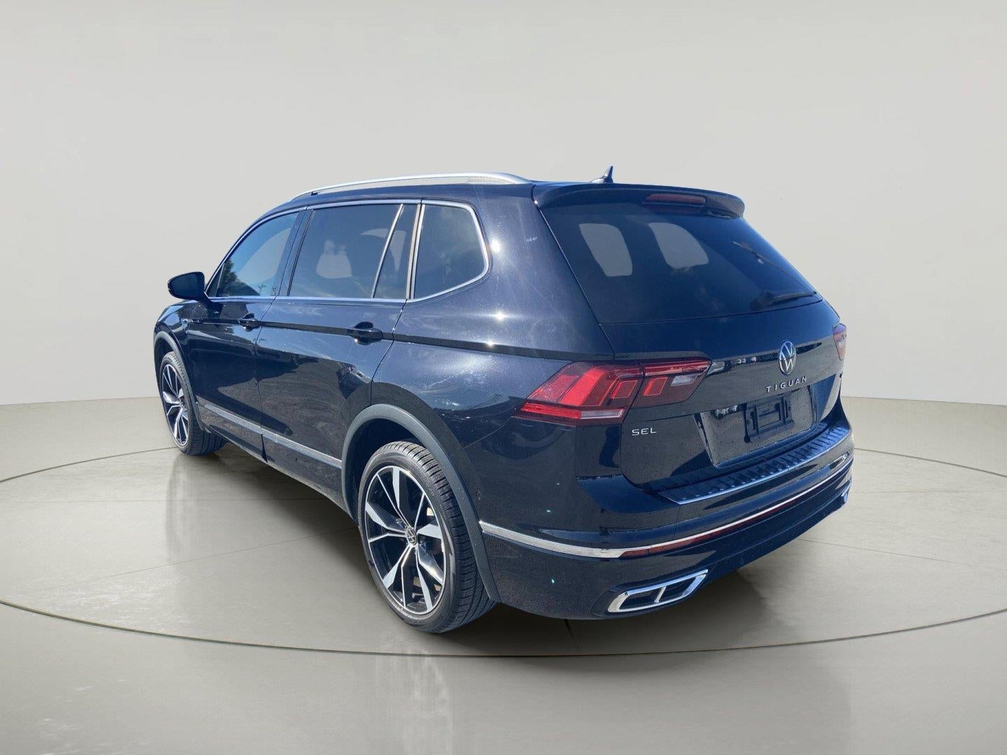 2024 Volkswagen Tiguan SEL R-Line