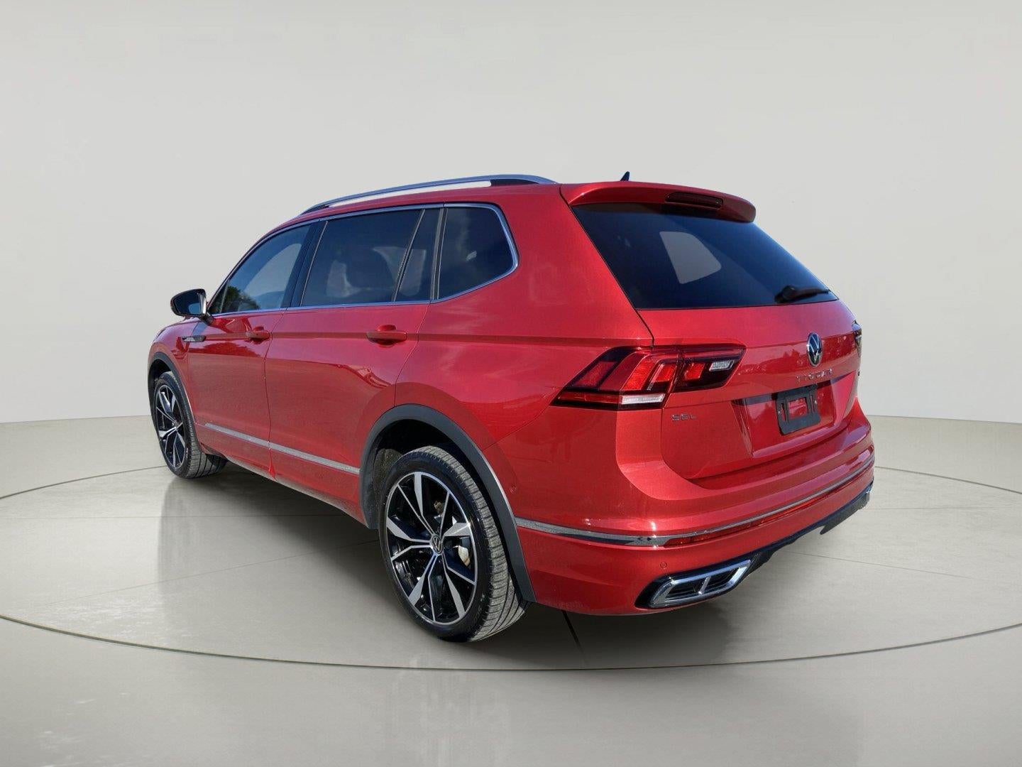 2024 Volkswagen Tiguan SEL R-Line