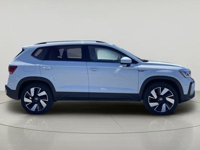 2024 Volkswagen Taos SEL
