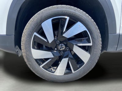 2024 Volkswagen Taos SEL