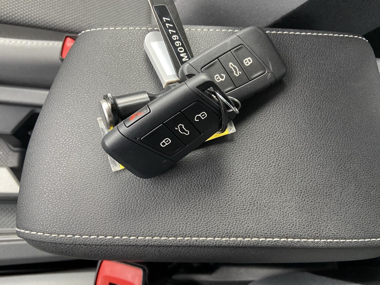2024 Volkswagen Taos S