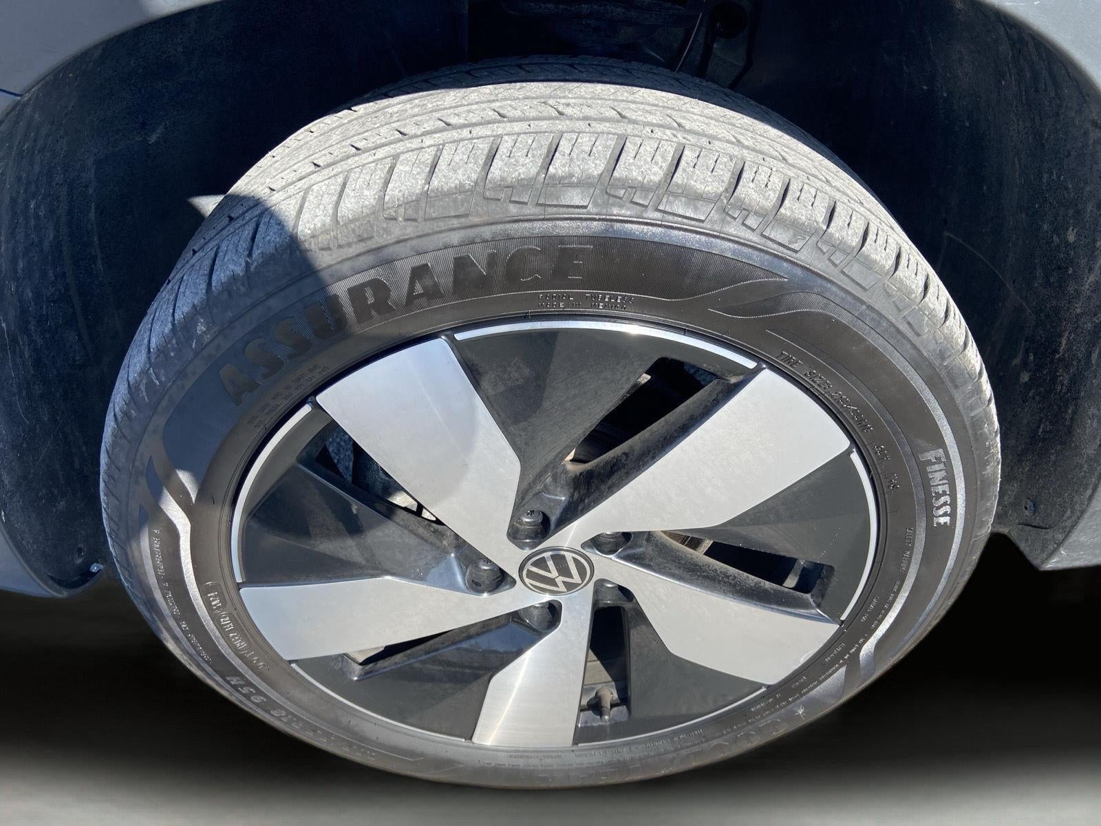 2023 Volkswagen Taos S