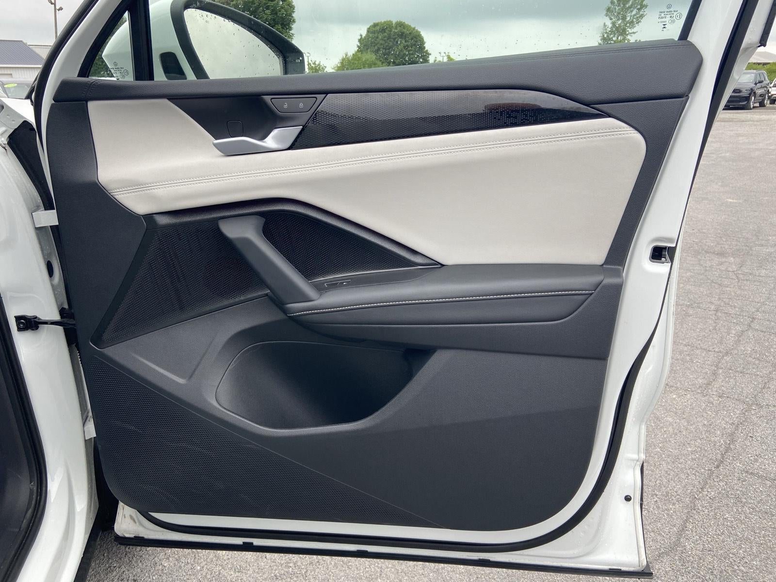 2025 Volkswagen Tiguan SE