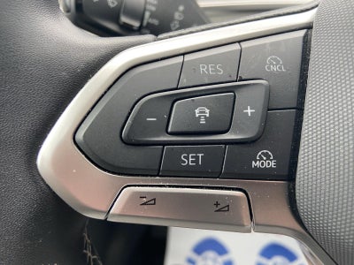 2025 Volkswagen Tiguan SE