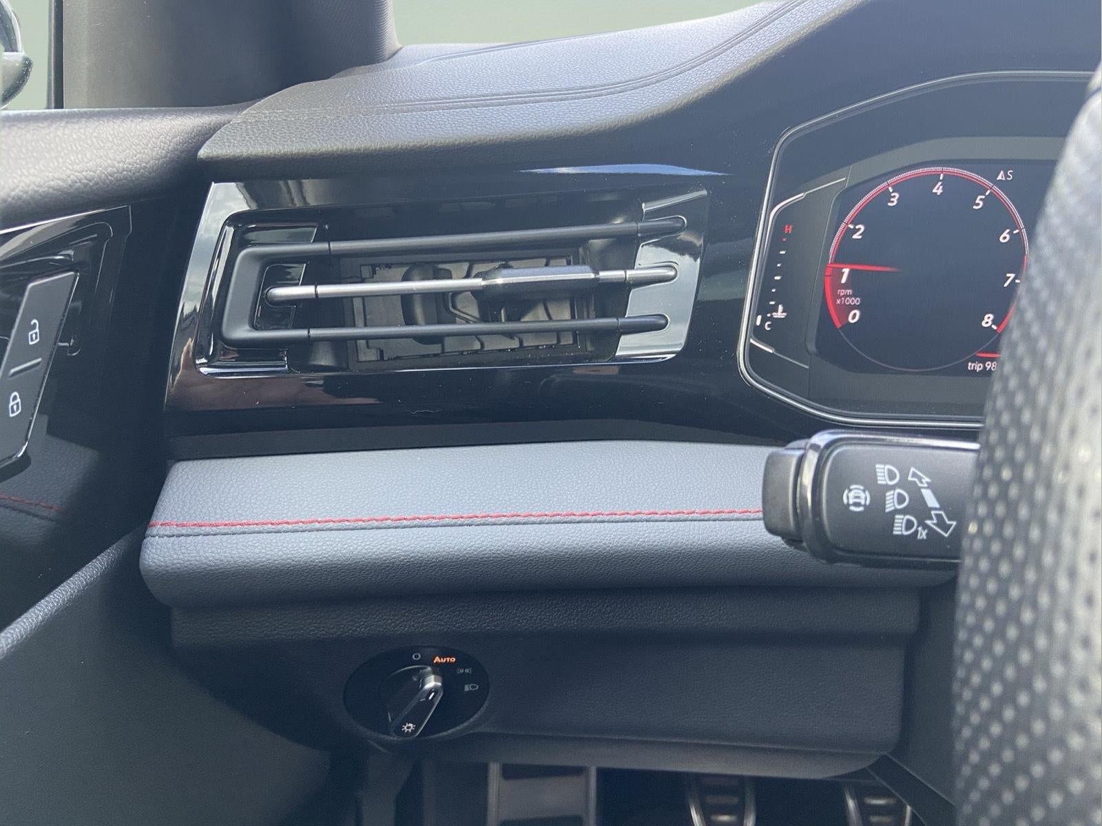 2025 Volkswagen Jetta GLI Autobahn