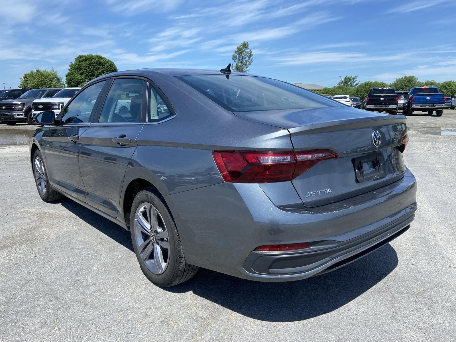 2023 Volkswagen Jetta SE