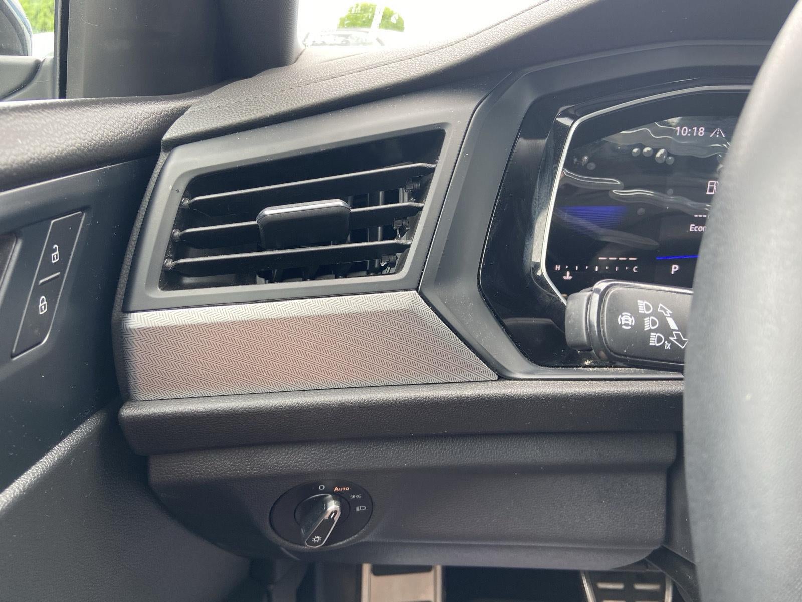 2023 Volkswagen Jetta Sport