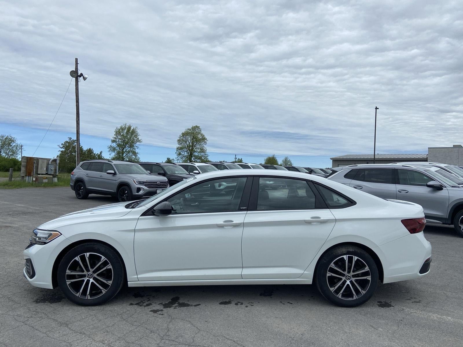 2023 Volkswagen Jetta Sport