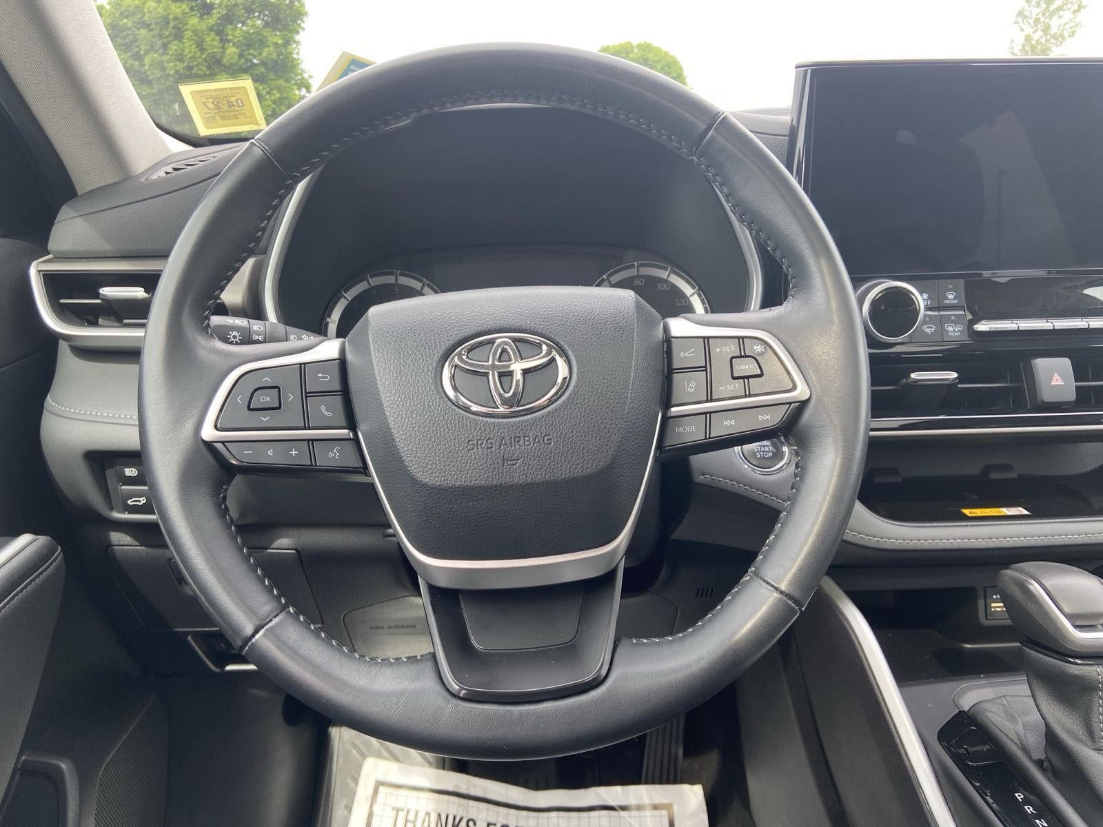 2023 Toyota Highlander XLE