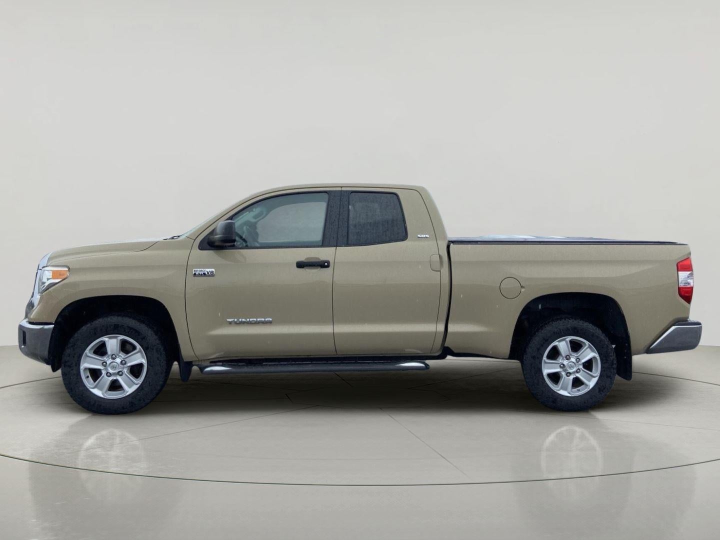 2017 Toyota Tundra SR5