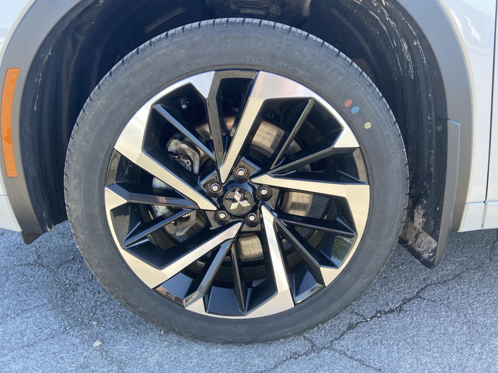 2024 Mitsubishi Outlander SEL