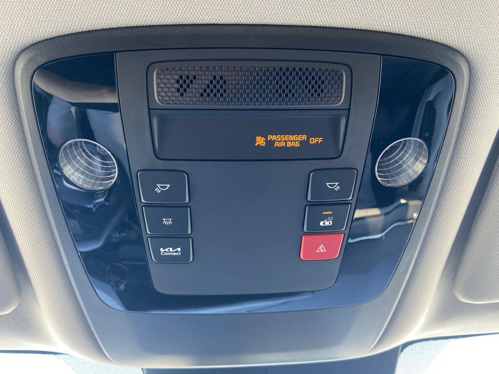 2023 Kia Carnival EX