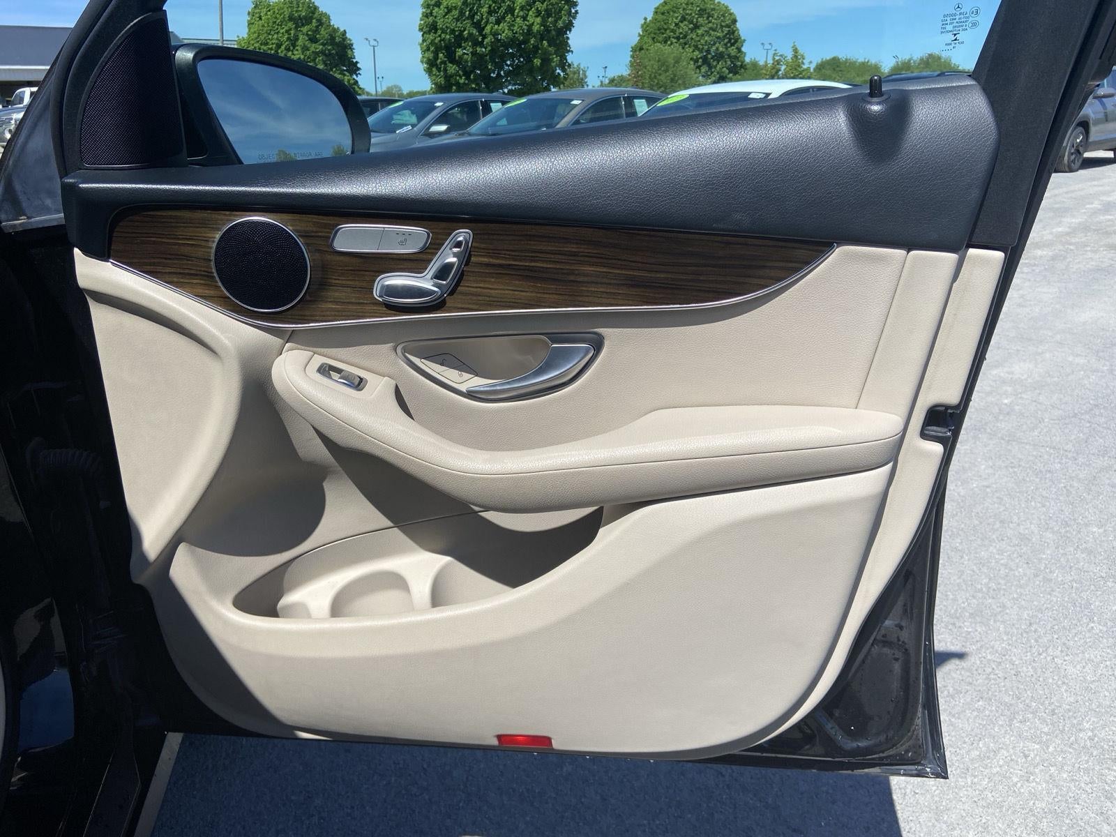 2019 Mercedes-Benz GLC GLC 300