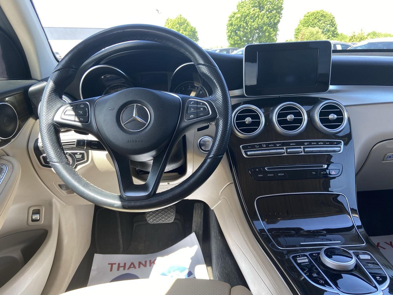 2019 Mercedes-Benz GLC GLC 300