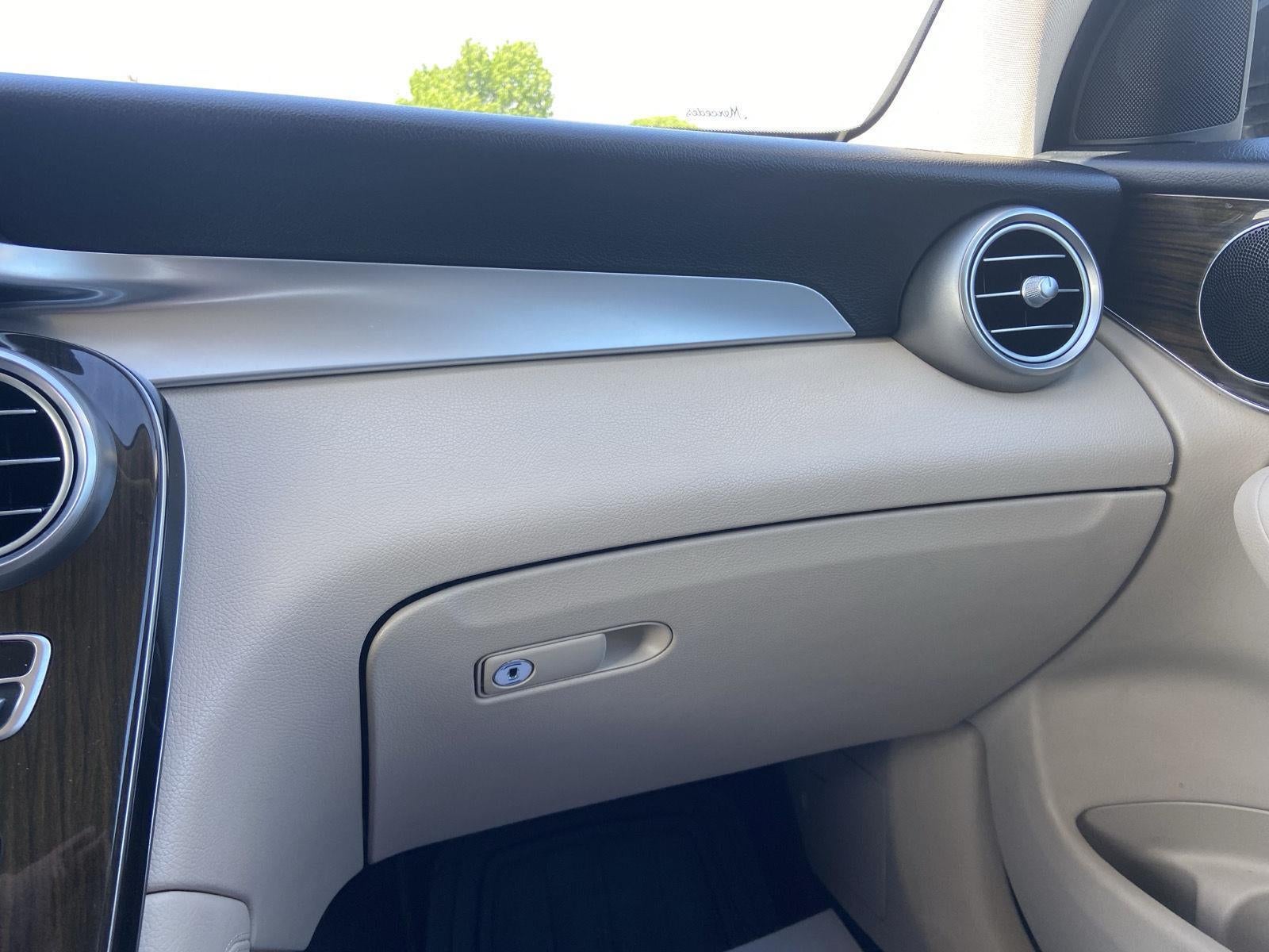 2019 Mercedes-Benz GLC GLC 300