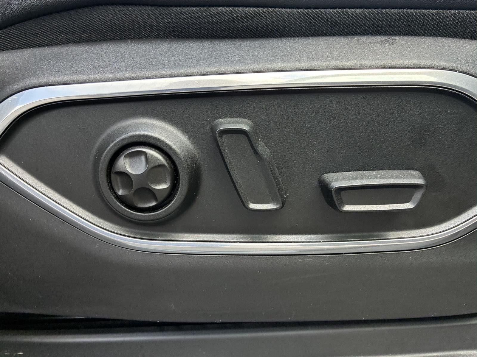 2024 Jeep Wagoneer Series II Carbide