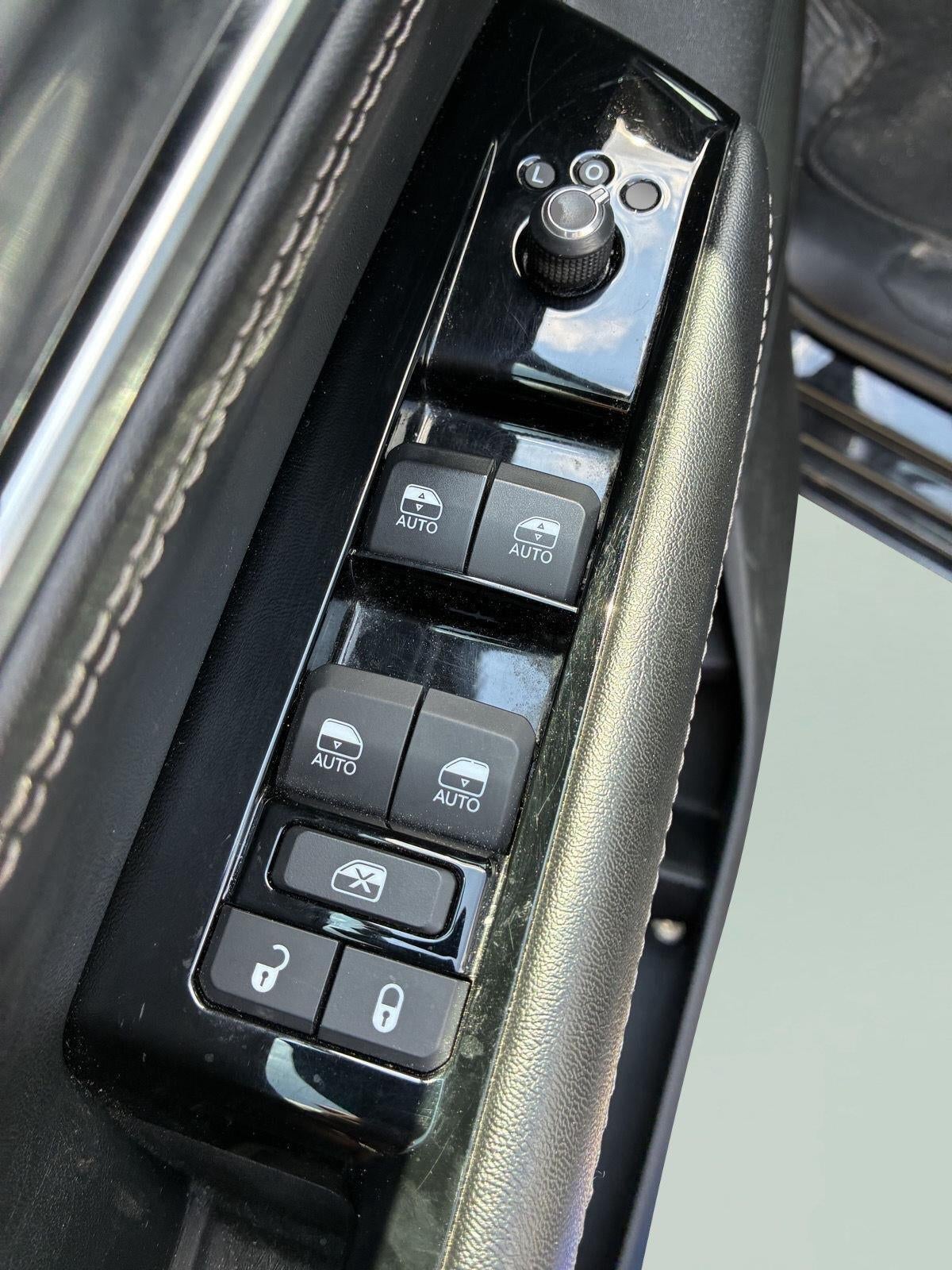 2024 Jeep Wagoneer Series II Carbide