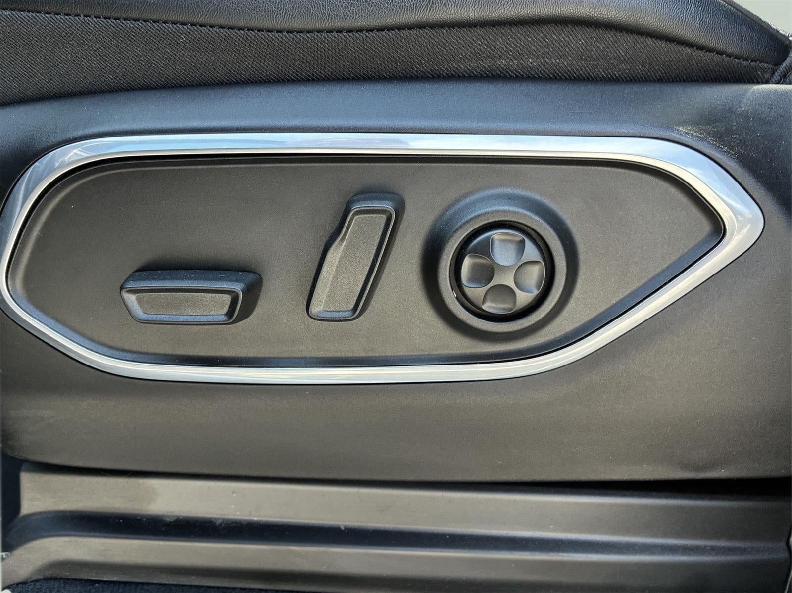2024 Jeep Wagoneer Series II Carbide
