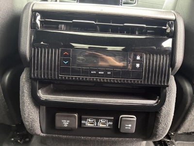 2024 Jeep Wagoneer Series II Carbide
