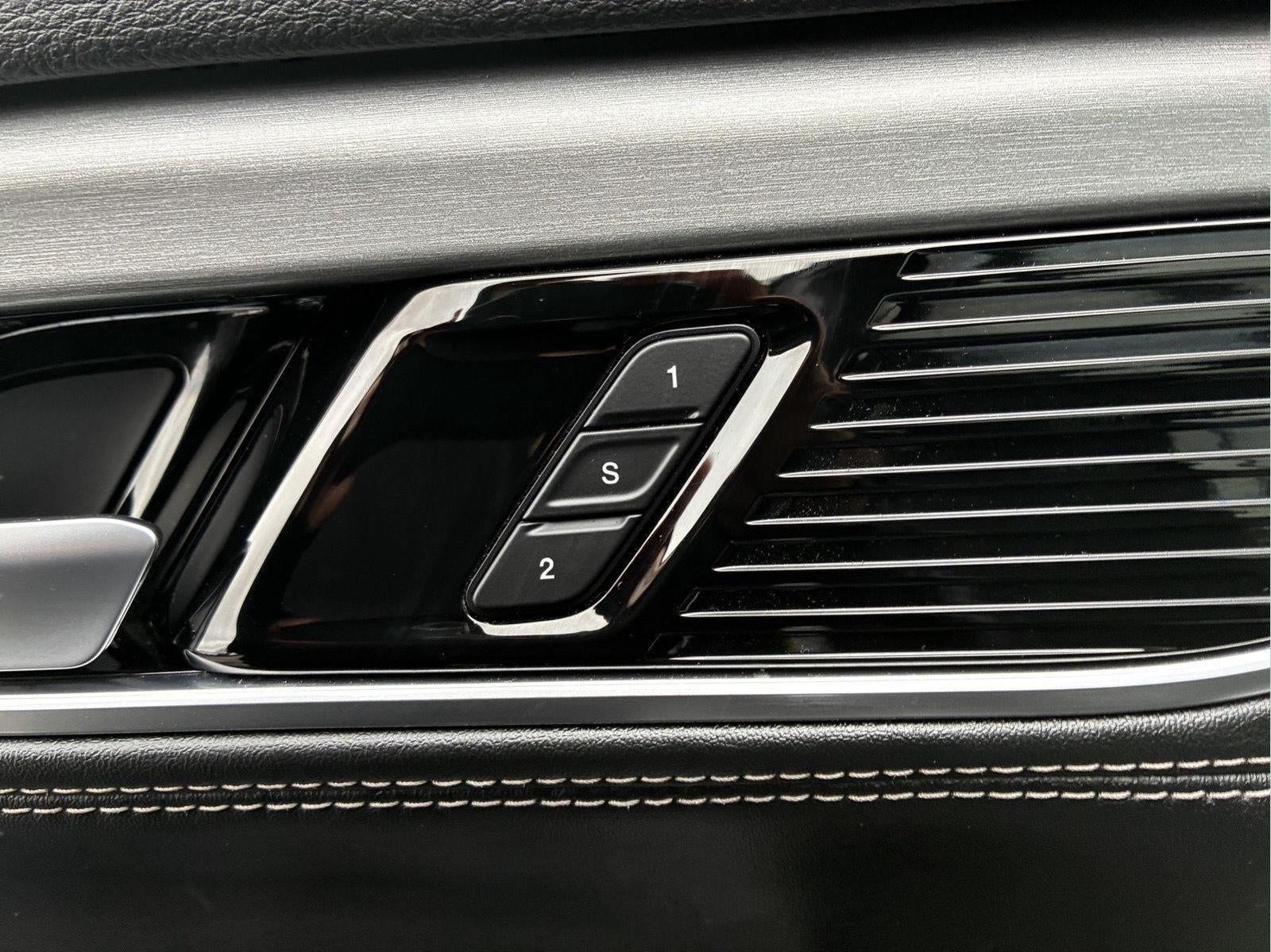 2024 Jeep Wagoneer Series II Carbide