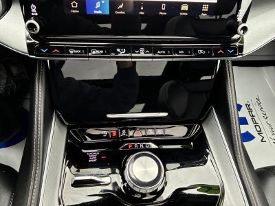 2024 Jeep Wagoneer Series II Carbide